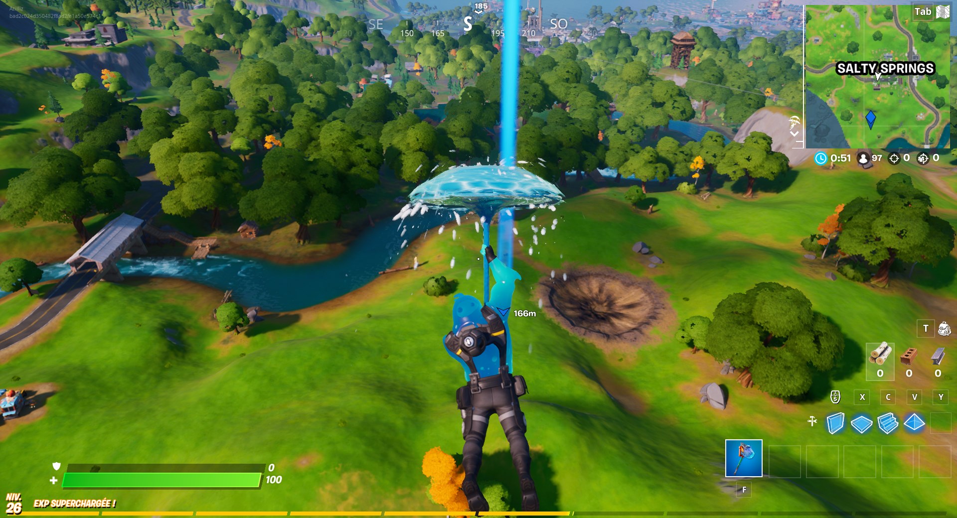 Le marteau de Thor et un cratère sur la map de Fortnite