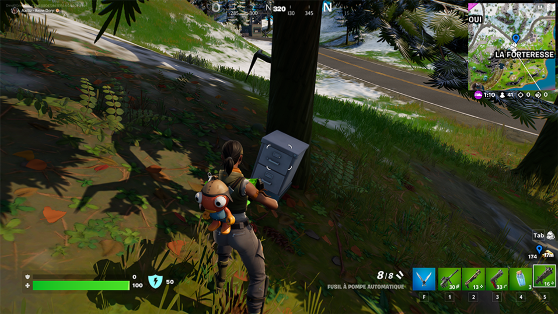 Détruire un meuble à tiroirs blancs et prendre les fichiers dans Fortnite, saison 2 chapitre 3