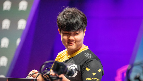 Huni resterait chez Dignitas pour 2,3 millions de dollars