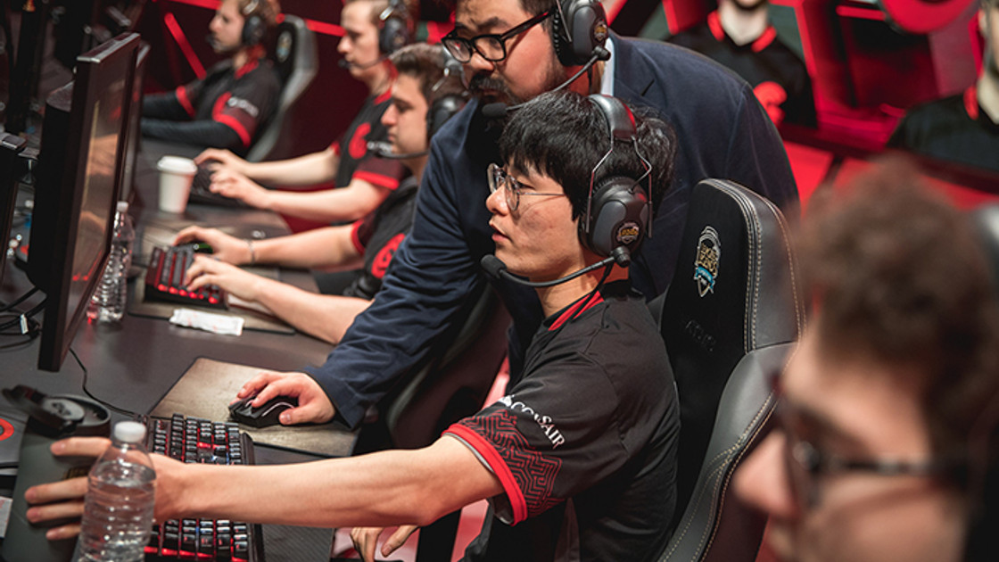 LoL : Deux coachs en LCS NA pour les pick & ban