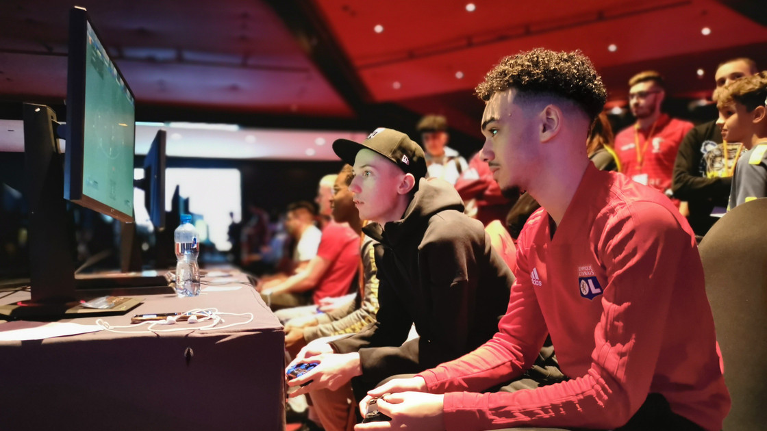 FIFA19: L'OL eSport remporte un tournoi doté à 5000 franc suisse !