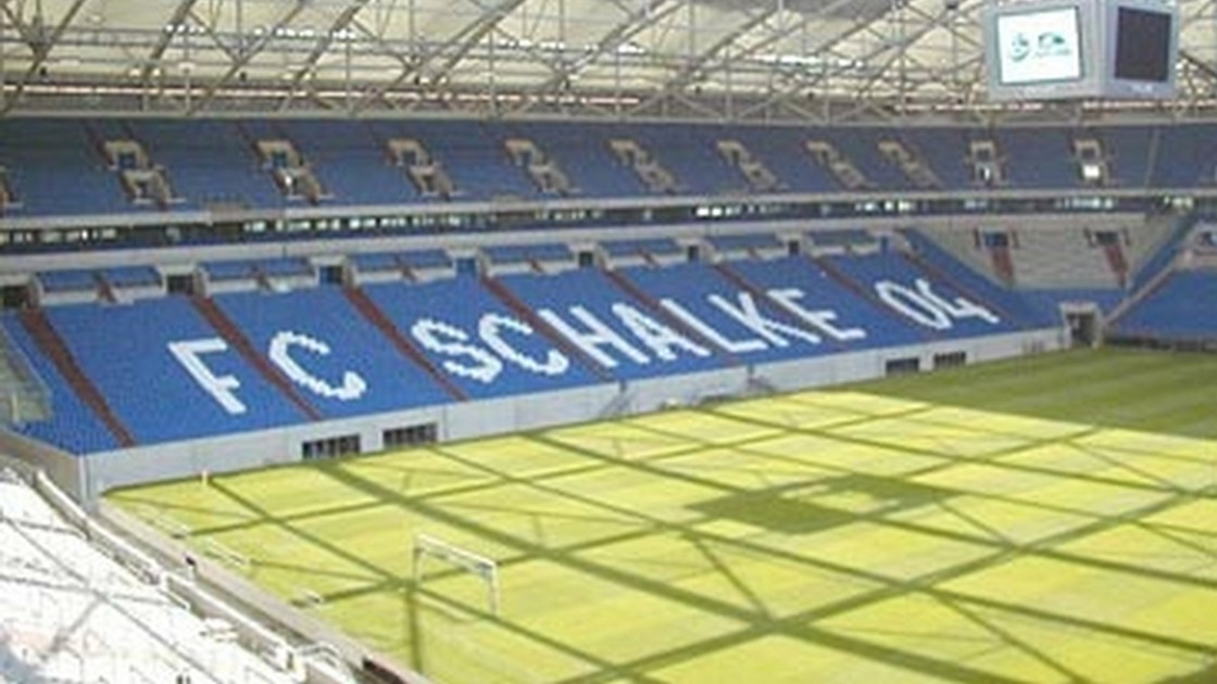 LoL: Schalke 04 présentera son roster League of Legends dans son stade - LCS EU 2018