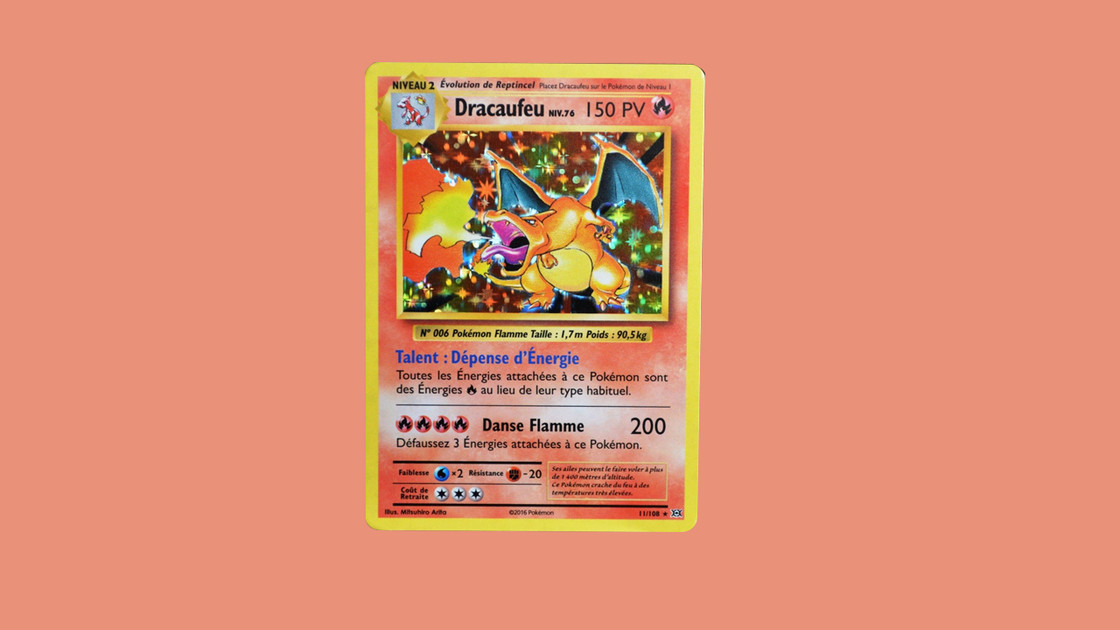 Charizard Pokemon card, prix de la carte Dracaufeu holographique de Kameto