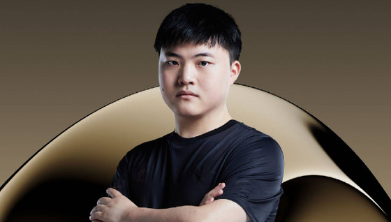 Une page d’histoire s’écrit : Uzi intronisé au Hall of Fame de LoL !