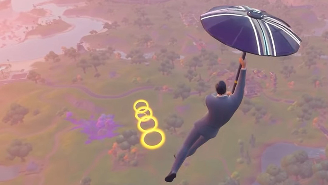 Planer à travers des anneaux en tant que Clark Kent dans Fortnite, défi Superman