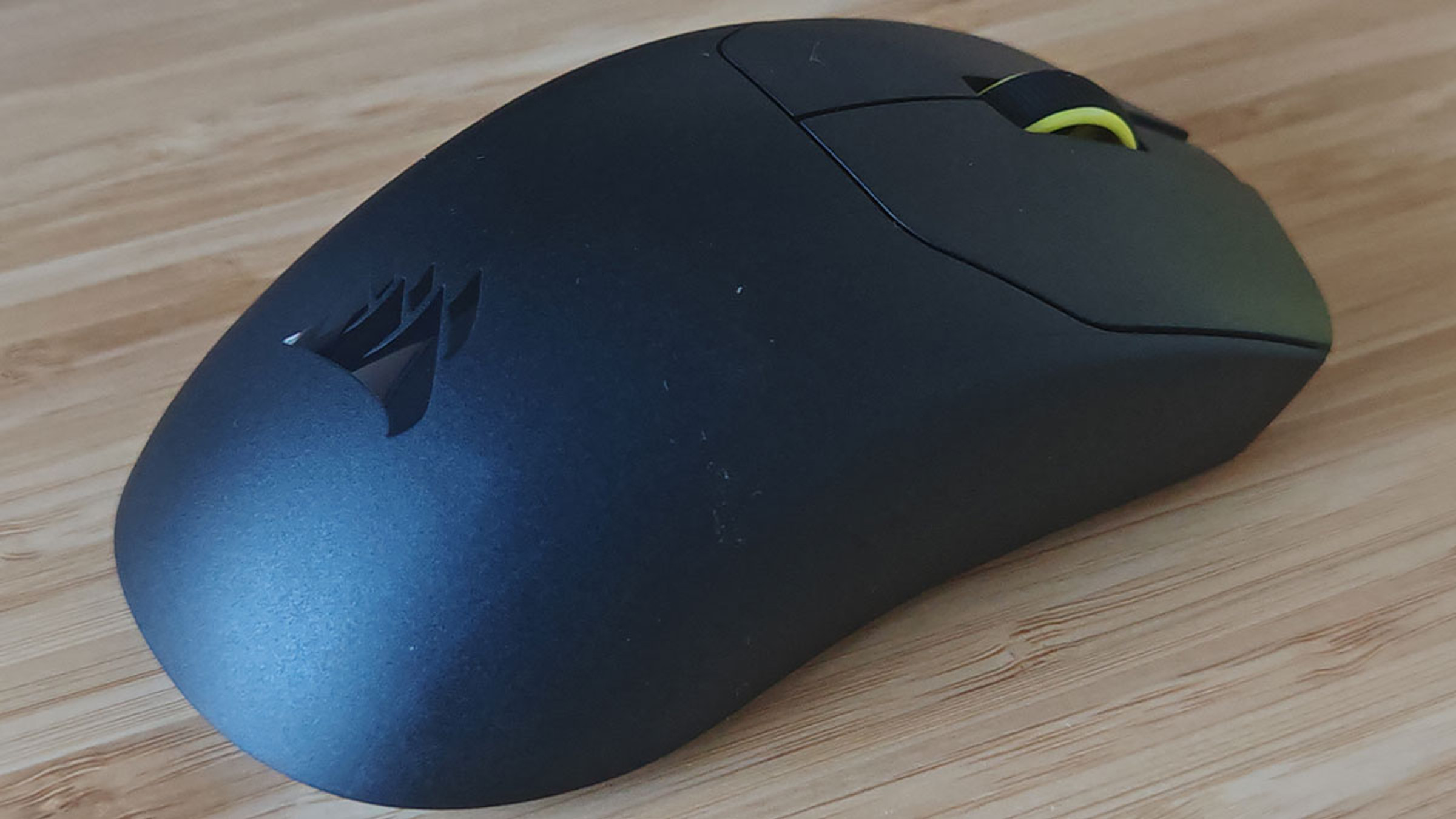 corsair-souris-sabre-v2-pro