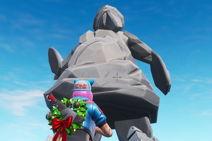 Fortnite Chercher Entre Une Trappe Mysterieuse Une Geante De - fortnite chercher entre une trappe mysterieuse une geante de pierre et un camion en situation precaire defi semaine 8 saison 7 breakflip actualite