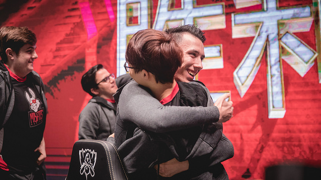 LoL : Résumé du septième jour des groupes des Worlds