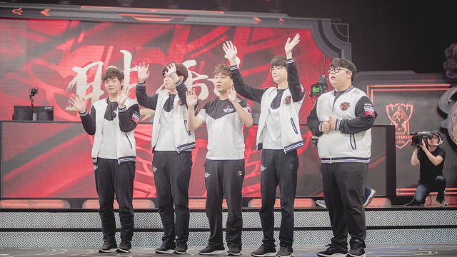 LoL : Preview de la demi-finale des Worlds 2017 entre SK telecom T1 et Royal Never Give Up