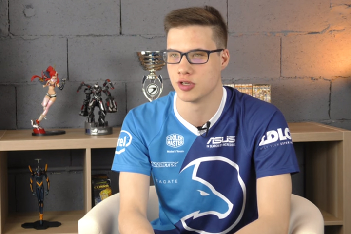 LoL : Crownie libre de rechercher une nouvelle équipe