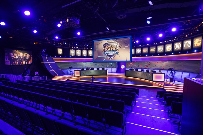 LoL : Date de reprise des compétitions en 2018