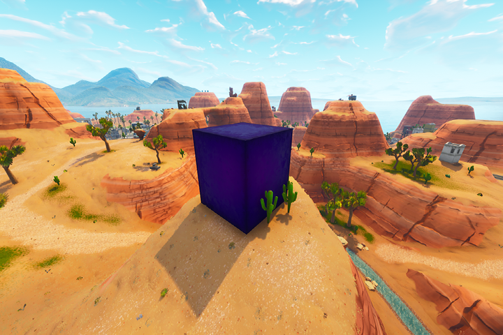 Fortnite : Apparition d’un cube dans le désert