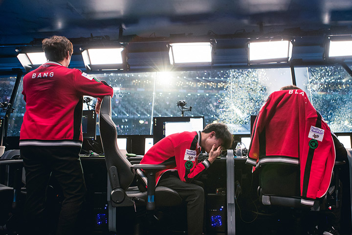 LoL : SK Telecom T1 rate les playoffs de la LCK