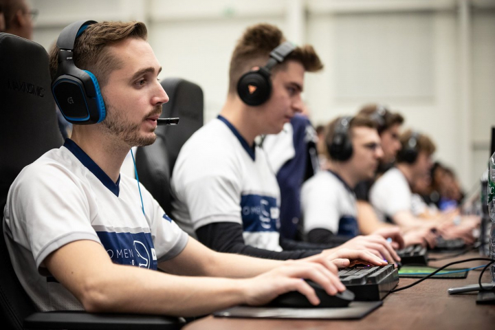 LoL : MCES change de support – LFL 2019