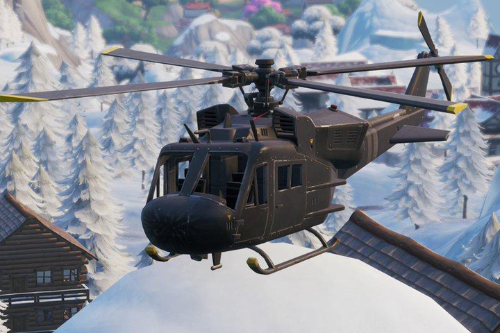 Fortnite : Un hélicoptère apparu à la saison 8 fait le tour de la carte