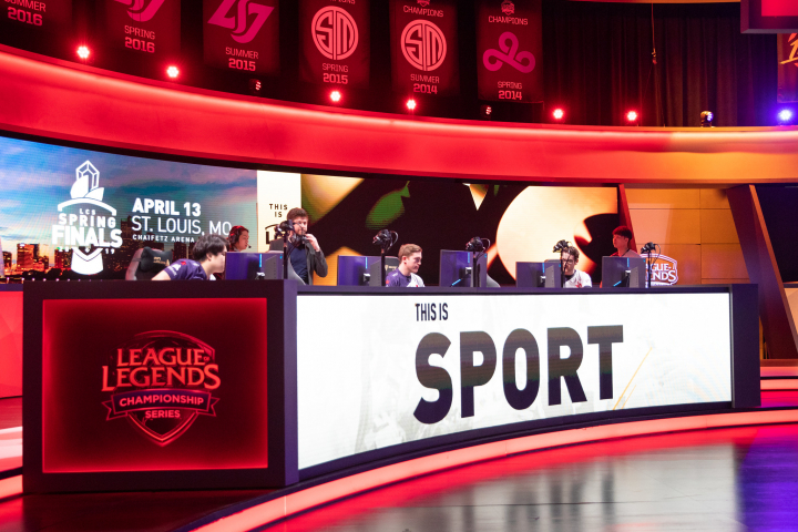 LoL : Clutch Gaming racheté par 76ers et Dignitas ? – LCS 2019