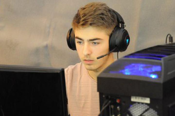 Fortnite World Cup : BlastR et Snayzy qualifiés pour la finale solo à New-York, résultats semaine 5