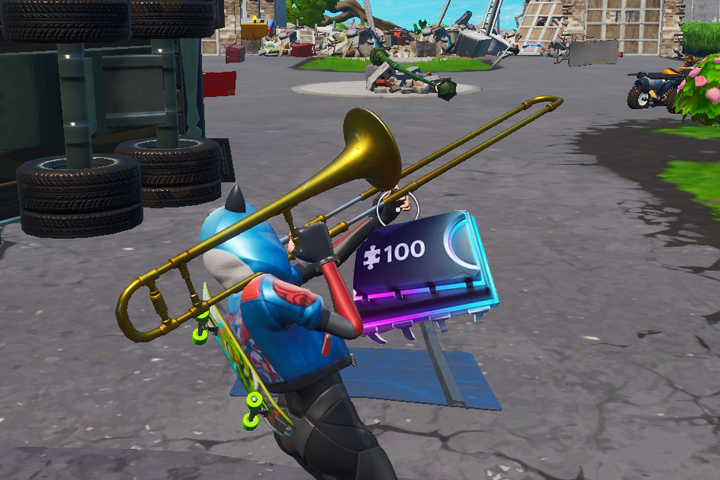 Fortnite : Puce 58 Décryptage, Utiliser l’emote Trombone triste à l’extrémité nord de Snobby Shores, Défi