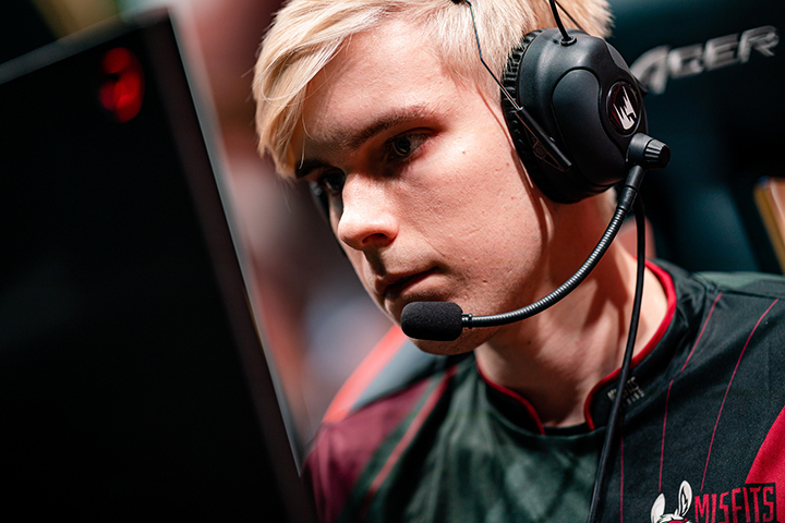 LoL : Misfits Neon pénalisé par un bug en LEC