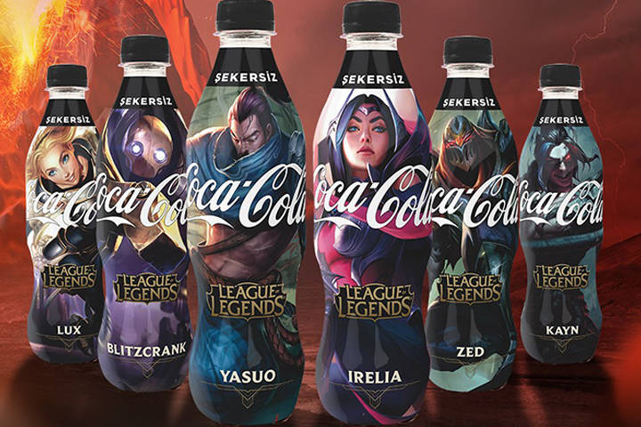 Des bouteilles de Coca à l’effigie des champions de LoL donnent des RP en Turquie