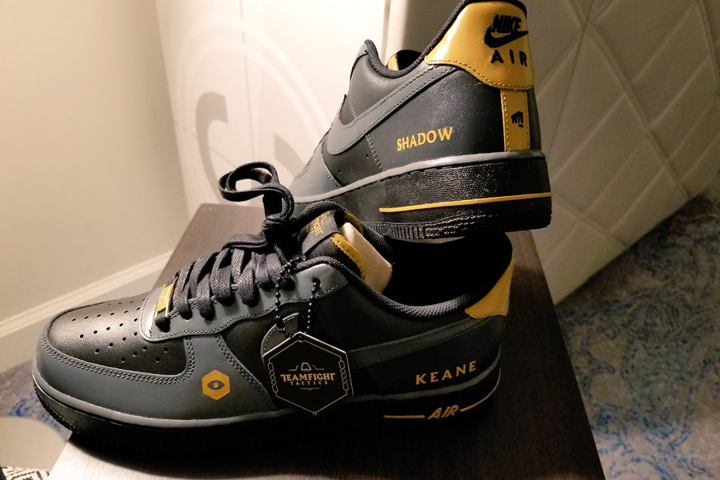 TFT : Riot offre des Nike Air signature aux League Partners pour le Rise of the Elements Invitational