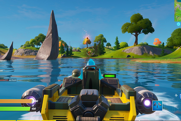 Fortnite : Blesser des adversaires en étant à bord d’un canot motorisé