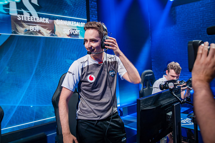 Mercato LoL : Steeelback quitte LDLC