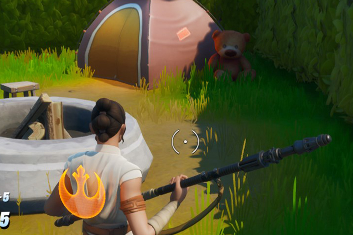 Fortnite : Détruire des nounours à Holly Hedges, défi Domination locale