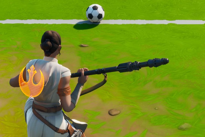 Fortnite : Marquer un but sur le terrain de football de Pleasant Park, défi semaine 2 saison 3