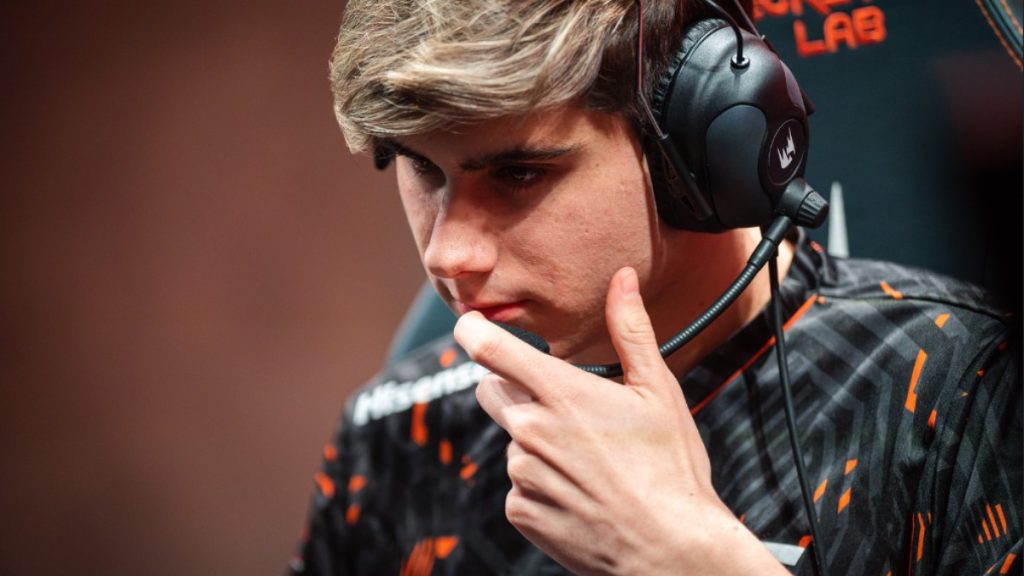 LoL : Fnatic au bord de l’élimination, comment s’en sortir ?