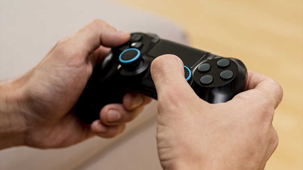 Sony brevète une manette de PS5 qui s’adapte à la température du jeu