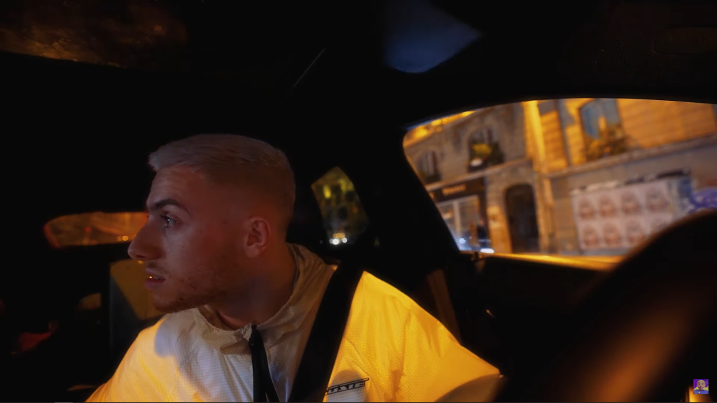 Michou interpellé par un conducteur de taxi qui lui réclame de l’argent !