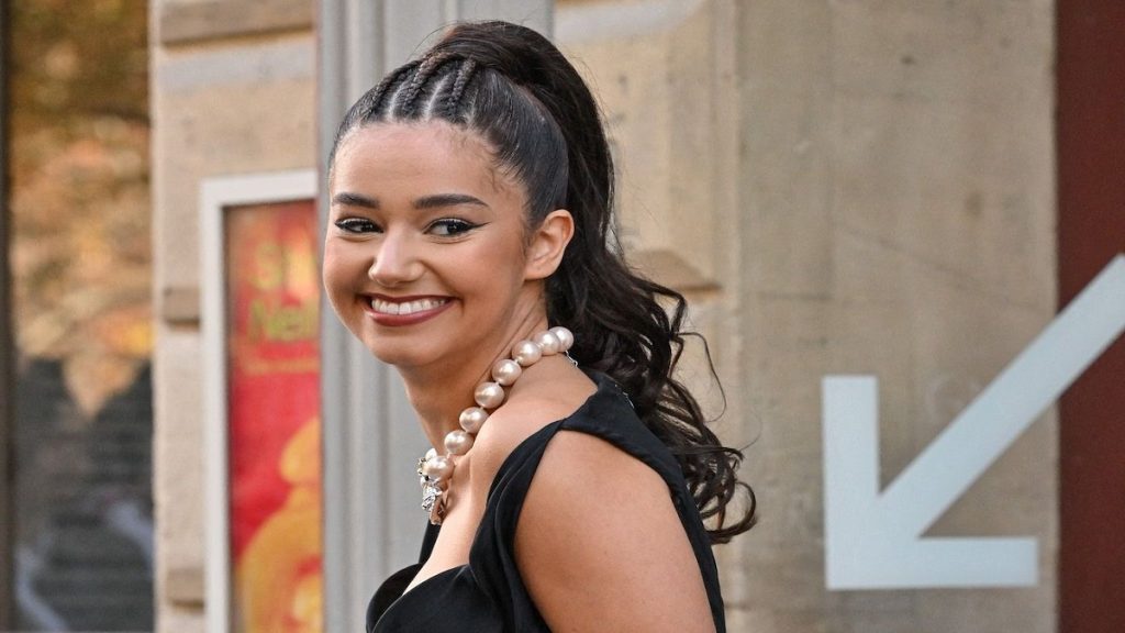 Lena Situations et Etoiles au Louvre ! Quand se déroule l’émission et où regarder le replay ?